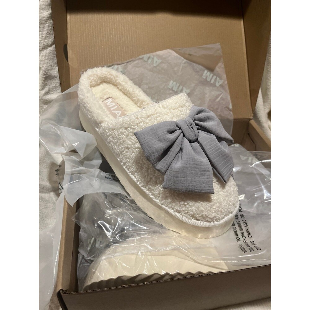Mia Slippers Mia bow slippers cushioned cozy slip ons womens size 7 Mia Sherpa